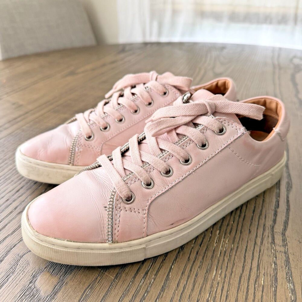 Frye & Co Sindy Moto Blush Pink Leather Low Top Sneakers Size 8.5M Zipper Accent